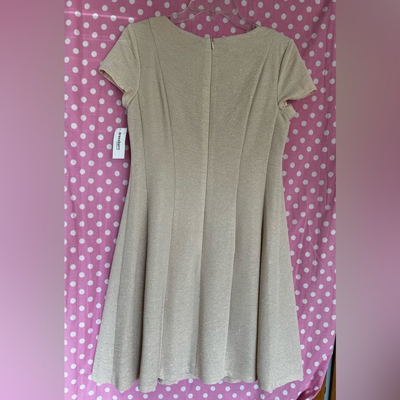 NWT, Dress Barn, size 4, nude/cream color with sparkles - Picture 2 of 3